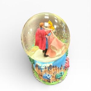 Disney Enesco Sleeping Beauty Ballet Musical Snow Globe Aurora Prince Phillip